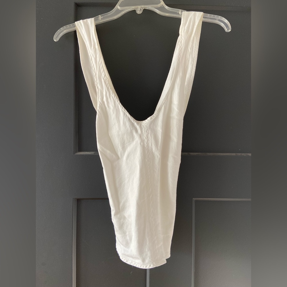 Aritza Wilfred tank top